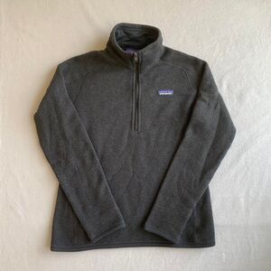 Patagonia Men's Grey and Black Sweatshirt